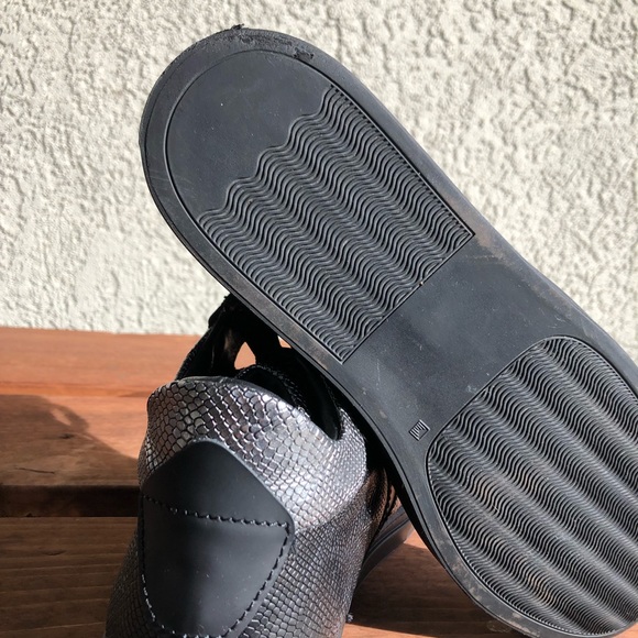 SOLD - Offer up - Picture 4 of 8